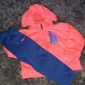 TODDLER NIKE TRACKSUIT